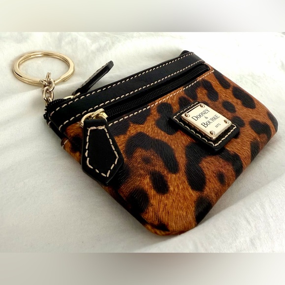 👑✅PRICE FIRM✅ Dooney & Bourke Leopard Print Keychain Wallet Pouch. Super Rare!🔥 - Picture 8 of 16